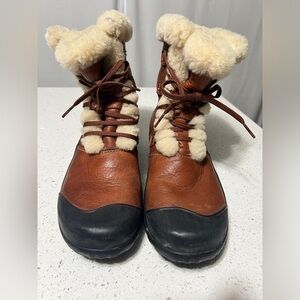 Clarks Muckers Waterproof Sherpa Lined Leather‎ Brown Women's Snow Boots Size 10